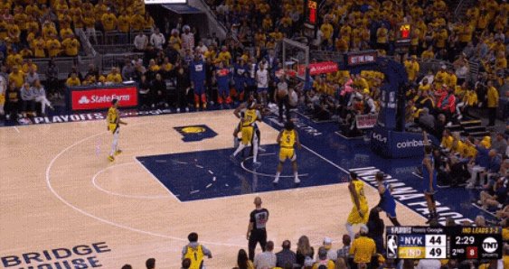 1749040433328074837.gif 1.gif